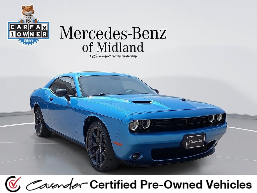 Used 2023 Dodge Challenger SXT w/ Plus Package RWD image 1