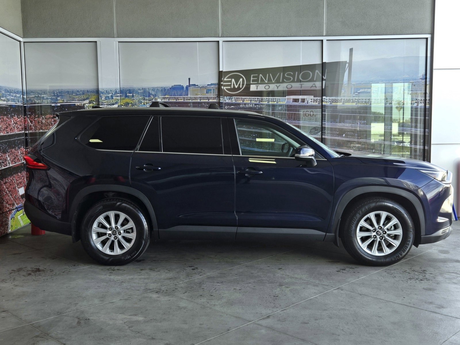 Certified 2024 Toyota Grand Highlander XLE image 4