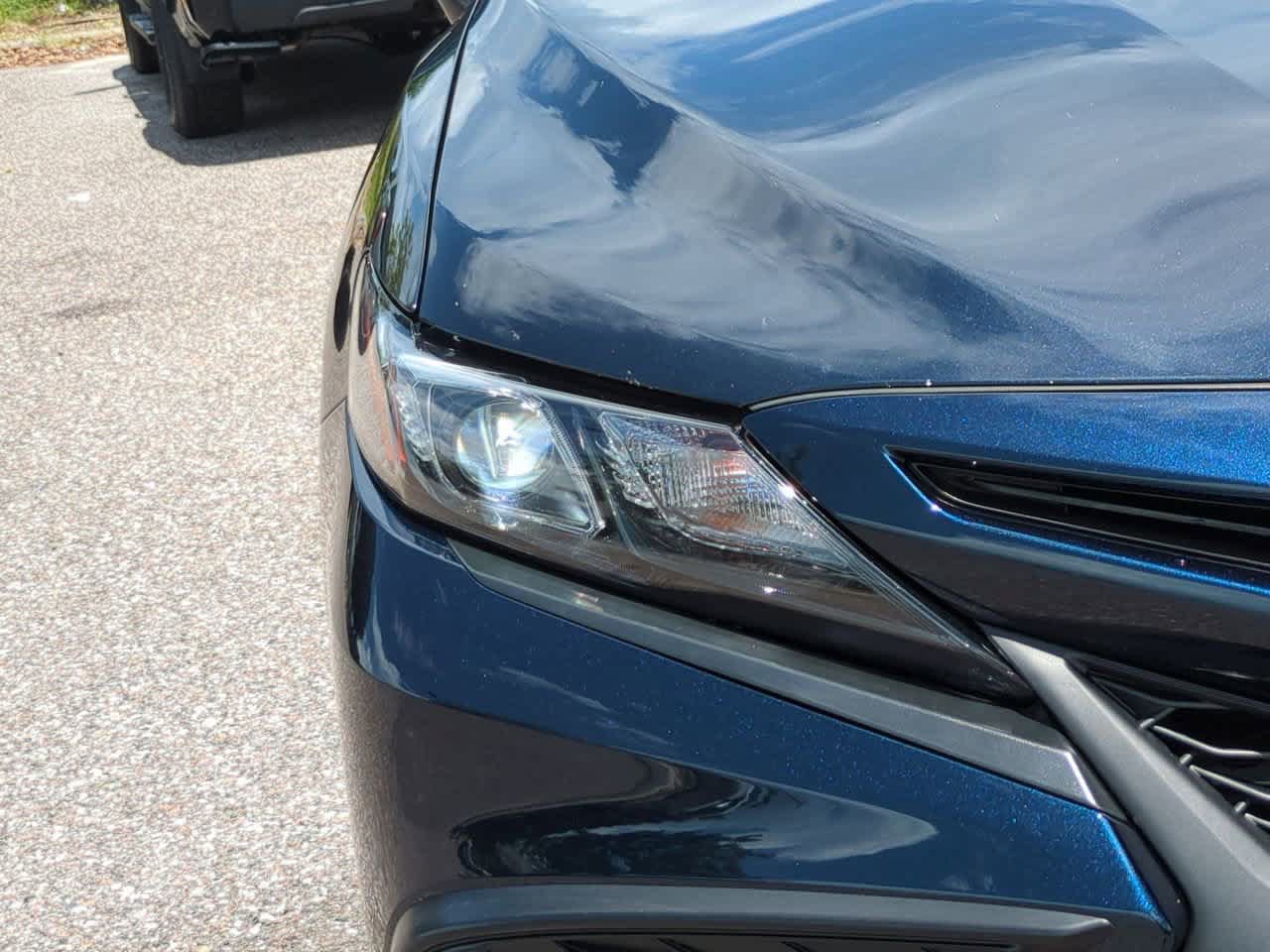 Certified 2021 Toyota Camry SE w/ Cold Weather Package AWD/4WD image 10