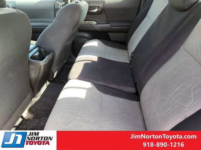 Used 2021 Toyota Tacoma TRD Off-Road image 30