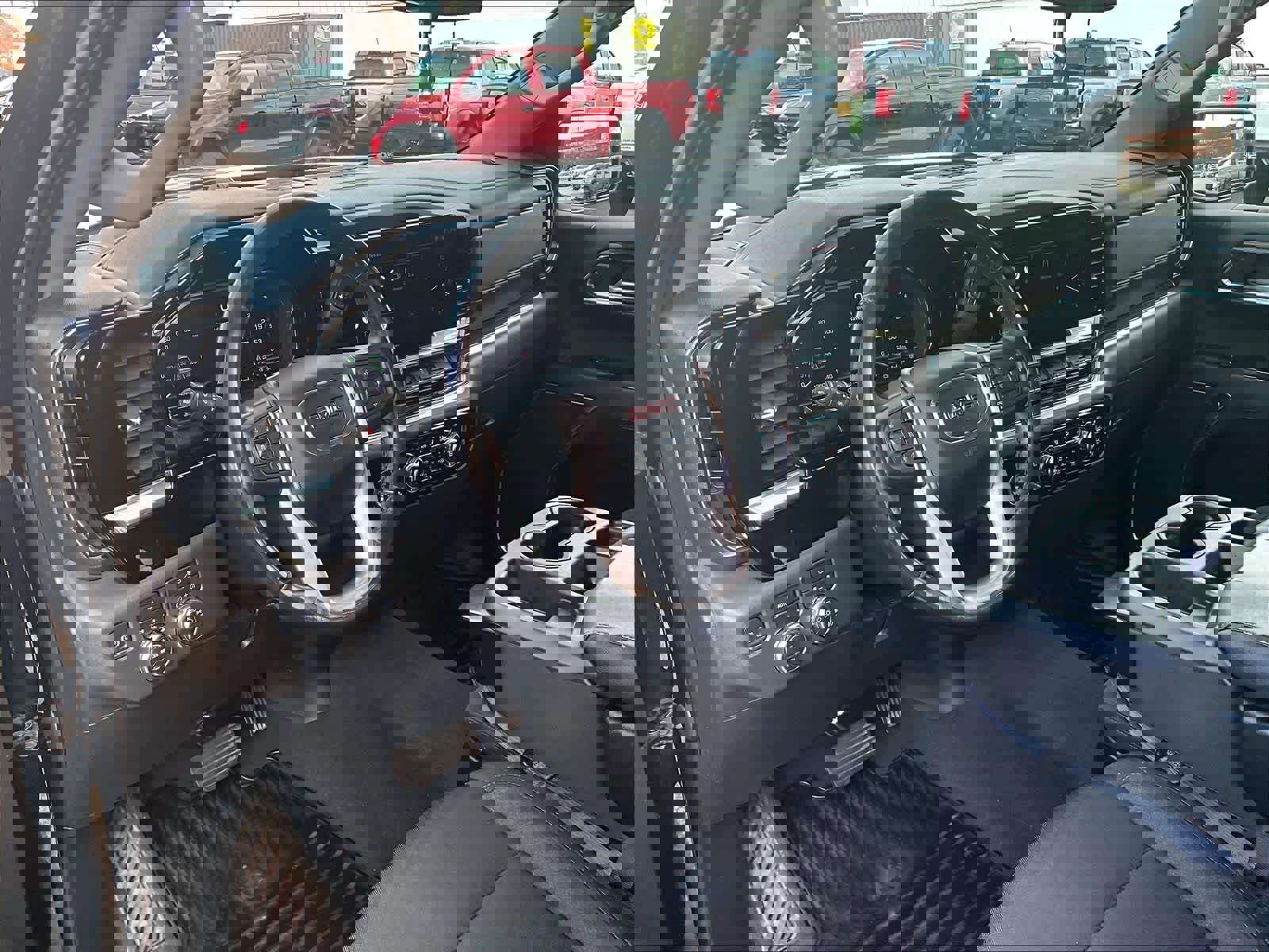 Used 2022 GMC Sierra 1500 Elevation image 8