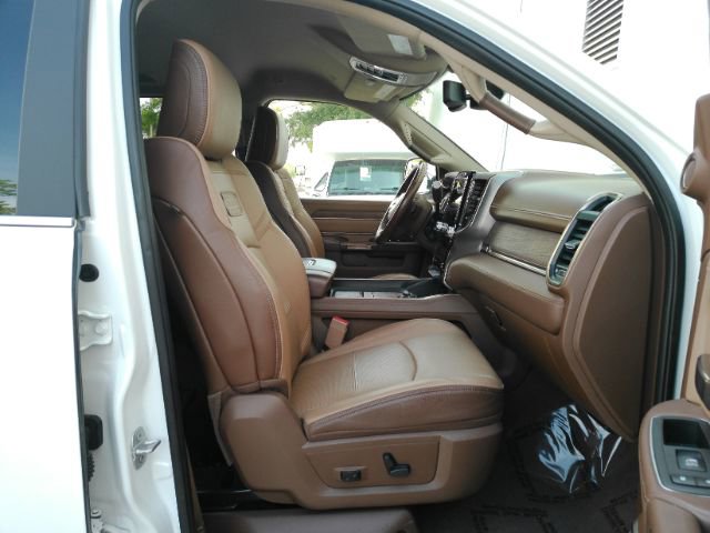 Used 2022 RAM 3500 Limited AWD/4WD image 22