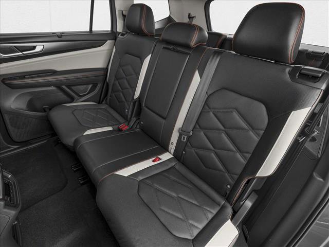 New 2026 Volkswagen Atlas Peak Edition image 9