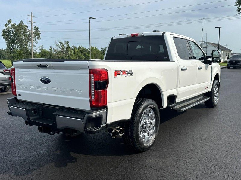 Used 2023 Ford F250 Lariat w/ Chrome Package image 3