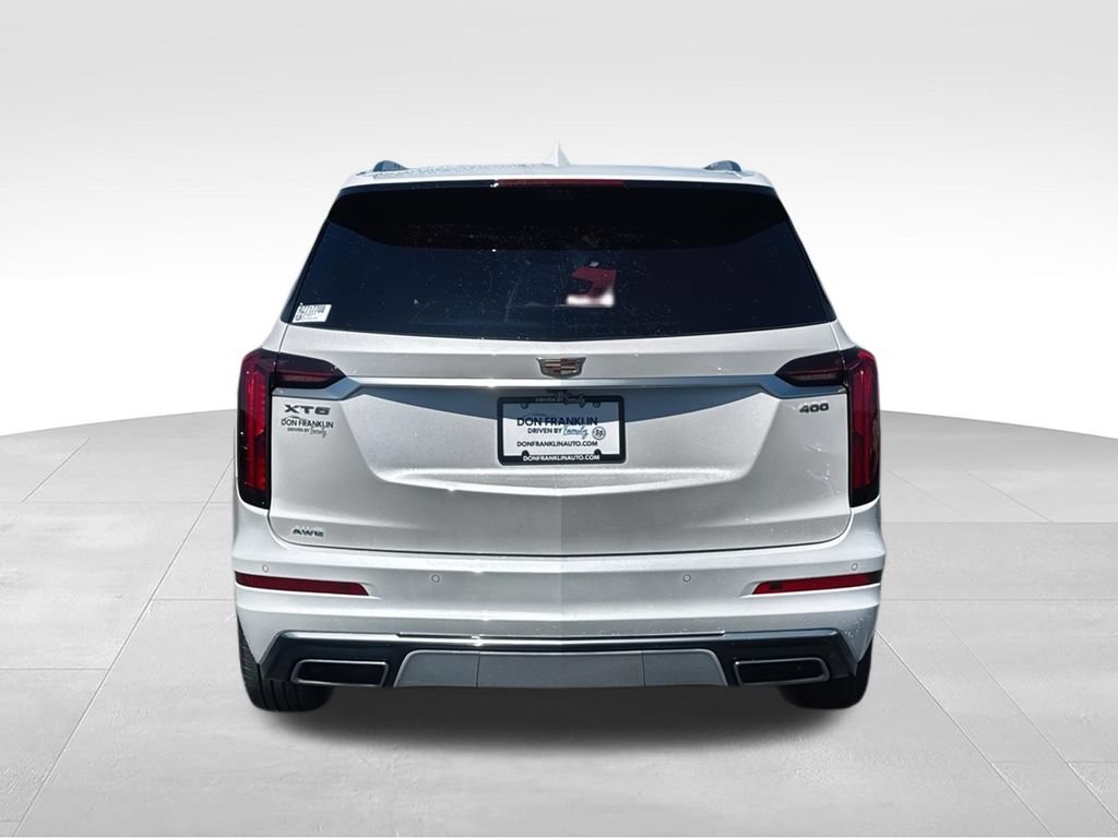 Used 2024 Cadillac XT6 Premium Luxury w/ Technology Package AWD/4WD image 9