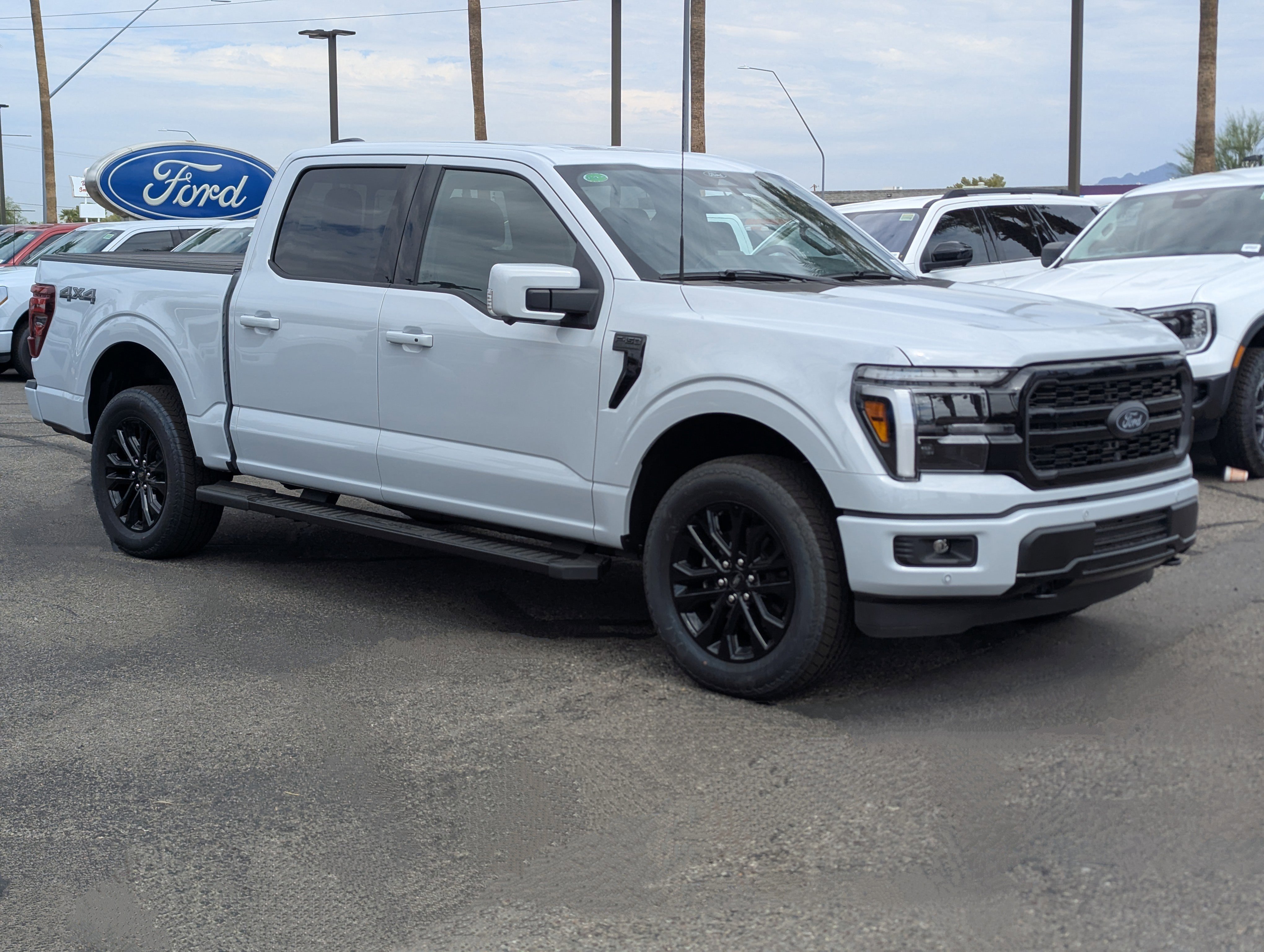 New 2025 Ford F150 Lariat w/ Equipment Group 502A High