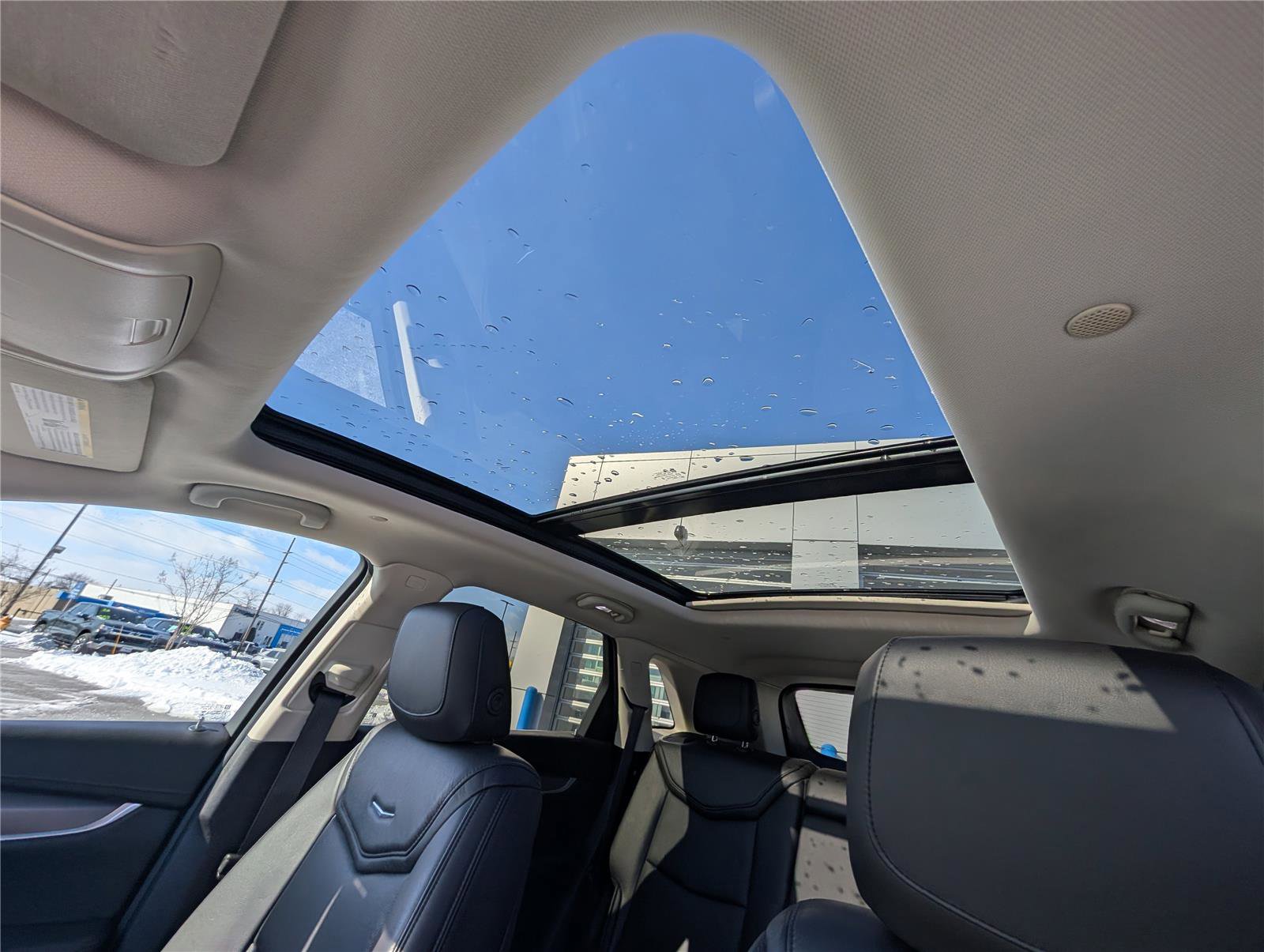 Used 2019 Cadillac XT5 Luxury image 30