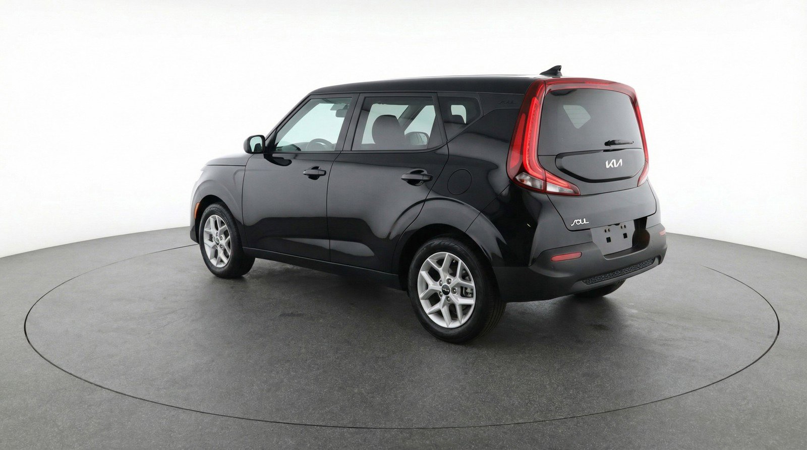 Used 2025 Kia Soul LX w/ LX Technology Package image 6