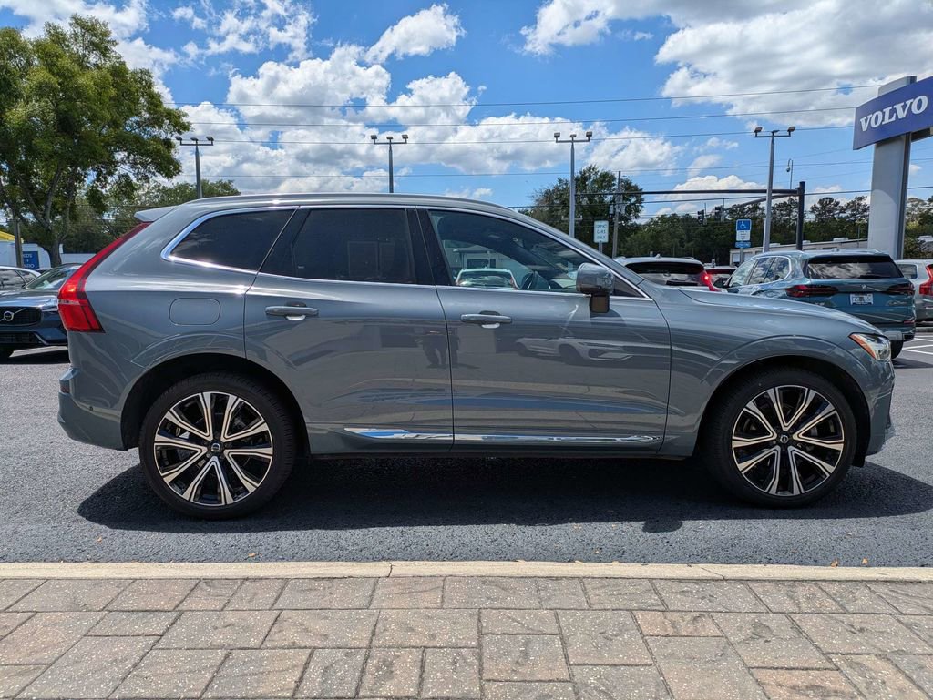 Used 2023 Volvo XC60 B5 Ultimate w/ Protection Package Premier AWD/4WD image 7