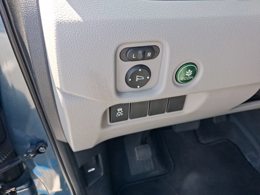 Used 2017 Honda Pilot EX image 24