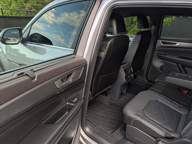 Certified 2024 Volkswagen Atlas Cross Sport SE AWD/4WD image 26