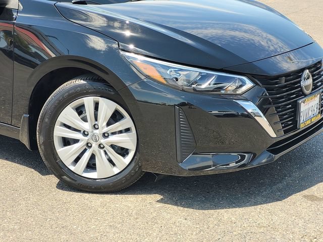 Certified 2025 Nissan Sentra S w/ Lighting Package FWD image 9