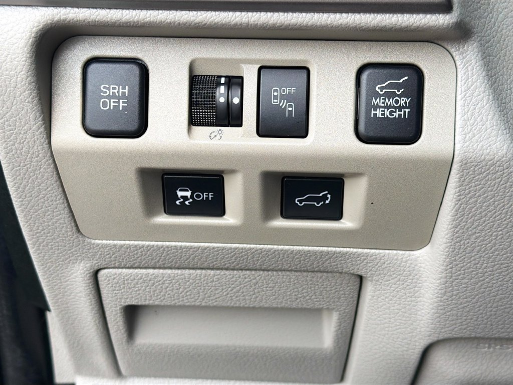 Used 2018 Subaru Forester 2.5i Limited AWD/4WD image 33