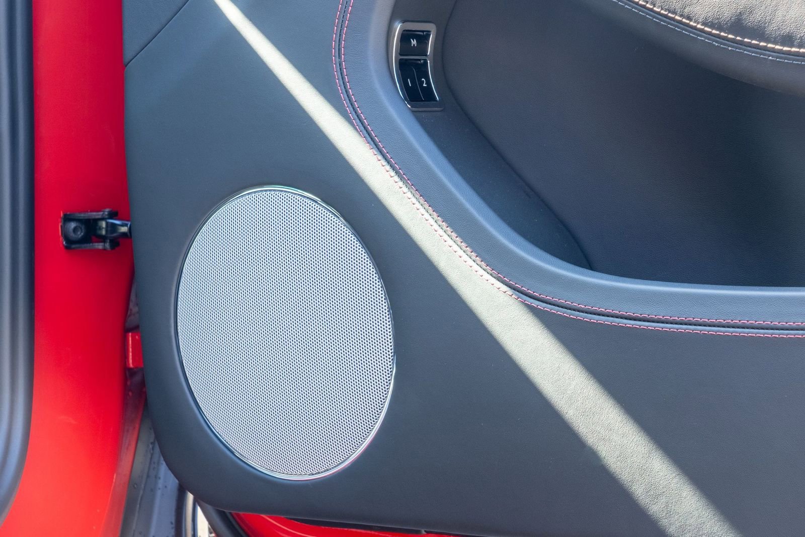 Used 2024 Bentley Continental GT image 34