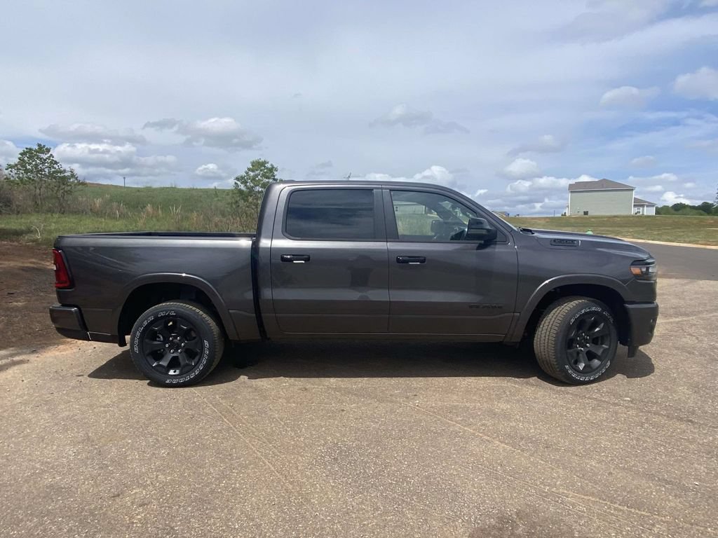 New 2026 RAM 1500 Big Horn AWD/4WD image 7