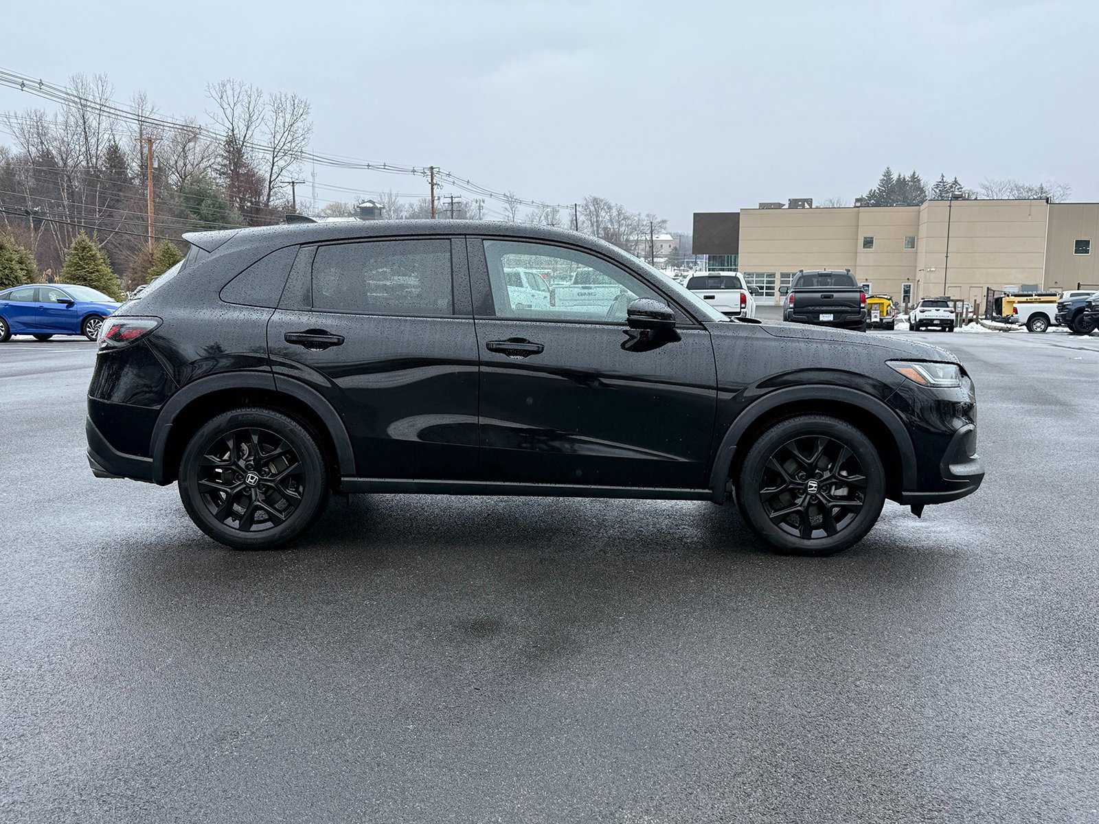 Used 2023 Honda HR-V Sport image 7