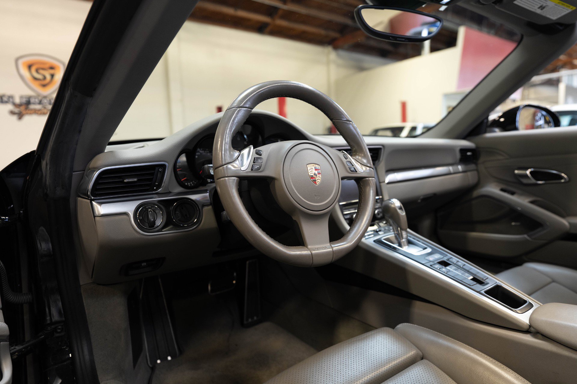 Used 2012 Porsche 911 Carrera image 66