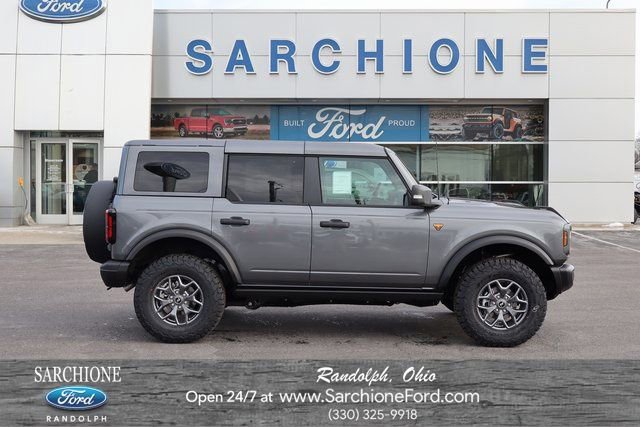 New 2025 Ford Bronco Badlands AWD/4WD image 1