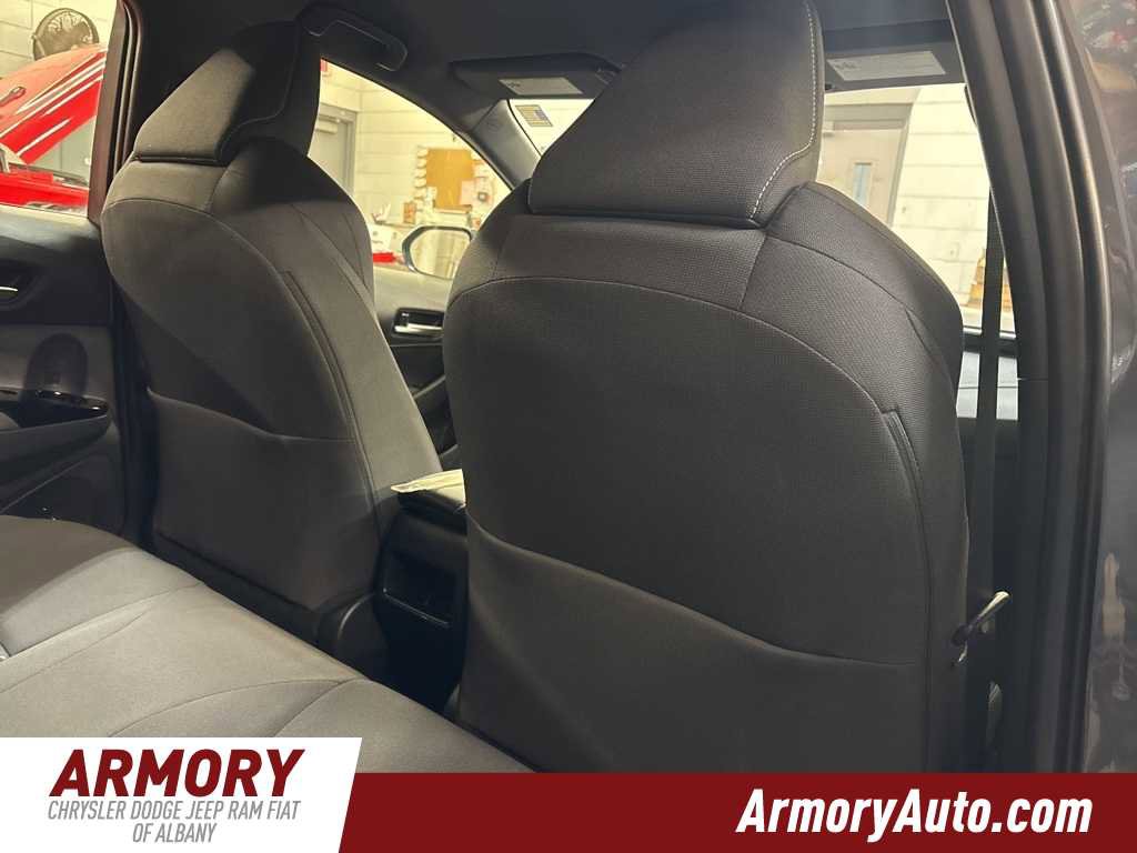 Used 2022 Toyota Corolla SE image 29