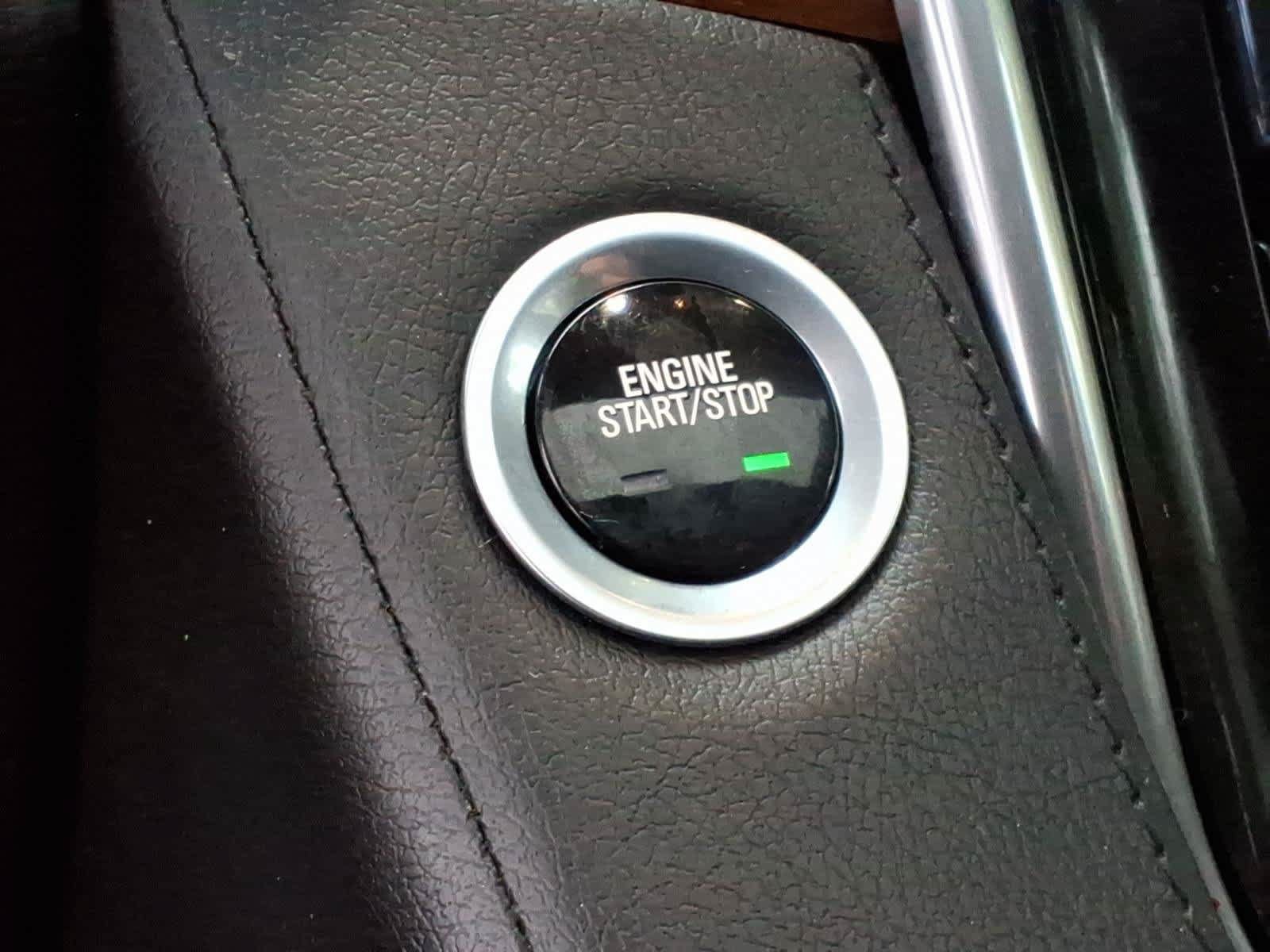 Used 2016 Cadillac Escalade Luxury AWD/4WD image 24