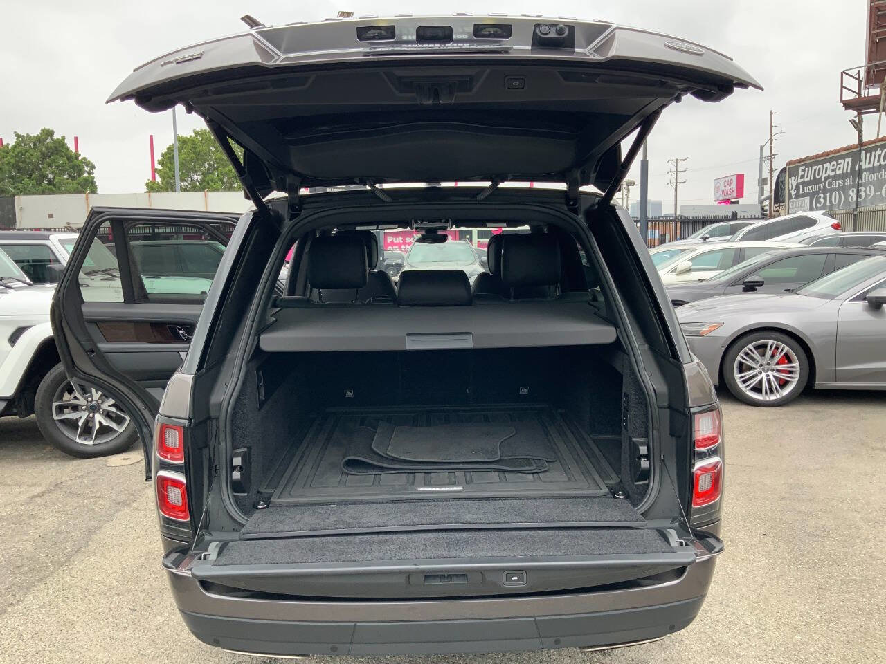 Used 2020 Land Rover Range Rover HSE AWD/4WD image 26