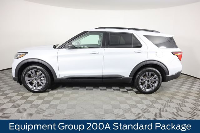 New 2026 Ford Explorer Active w/ Active Comfort Package image 6
