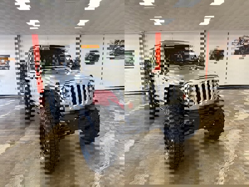 Used 2010 Jeep Wrangler Unlimited Sport