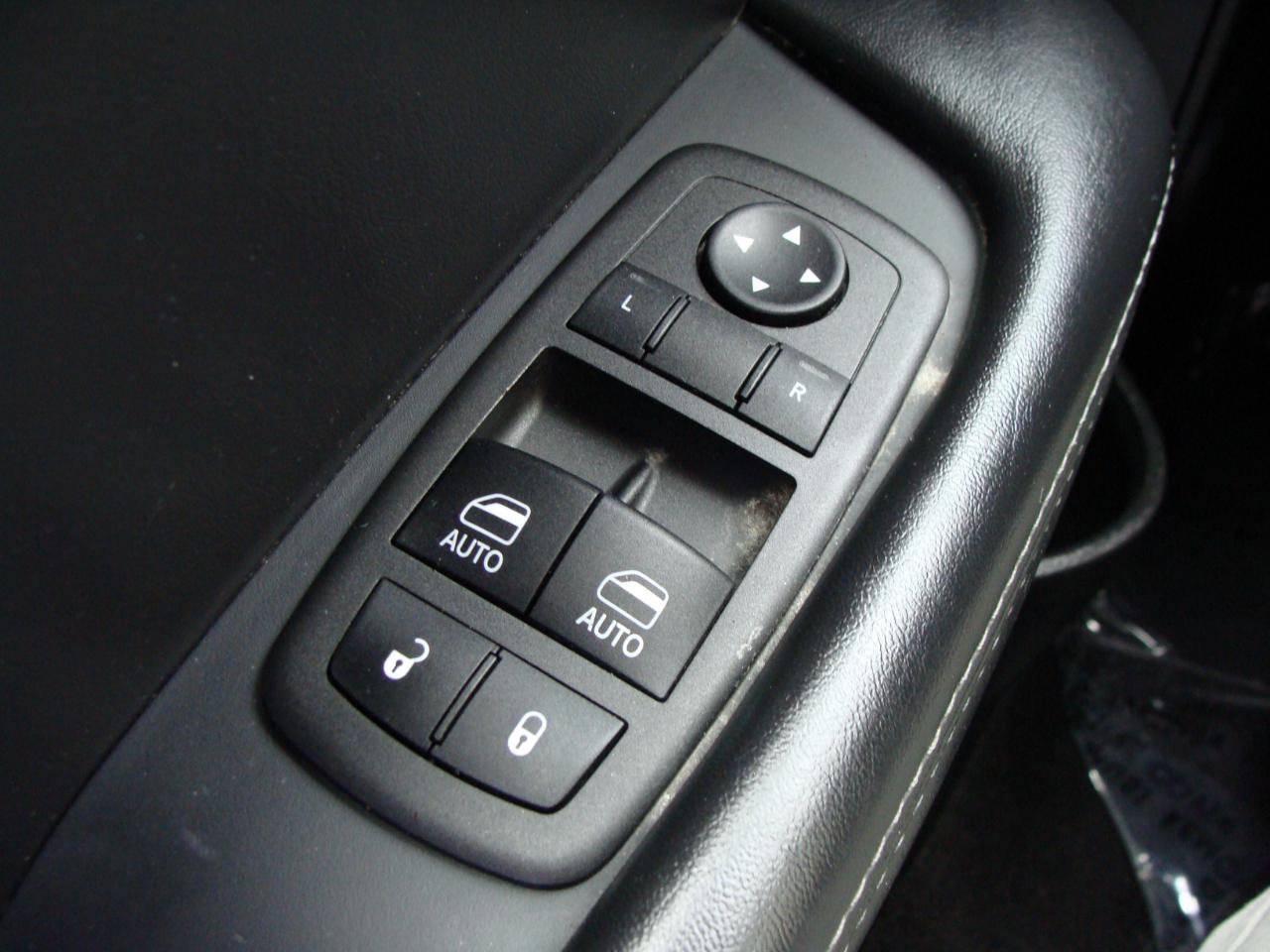 Used 2023 Dodge Challenger SXT w/ Plus Package RWD image 15