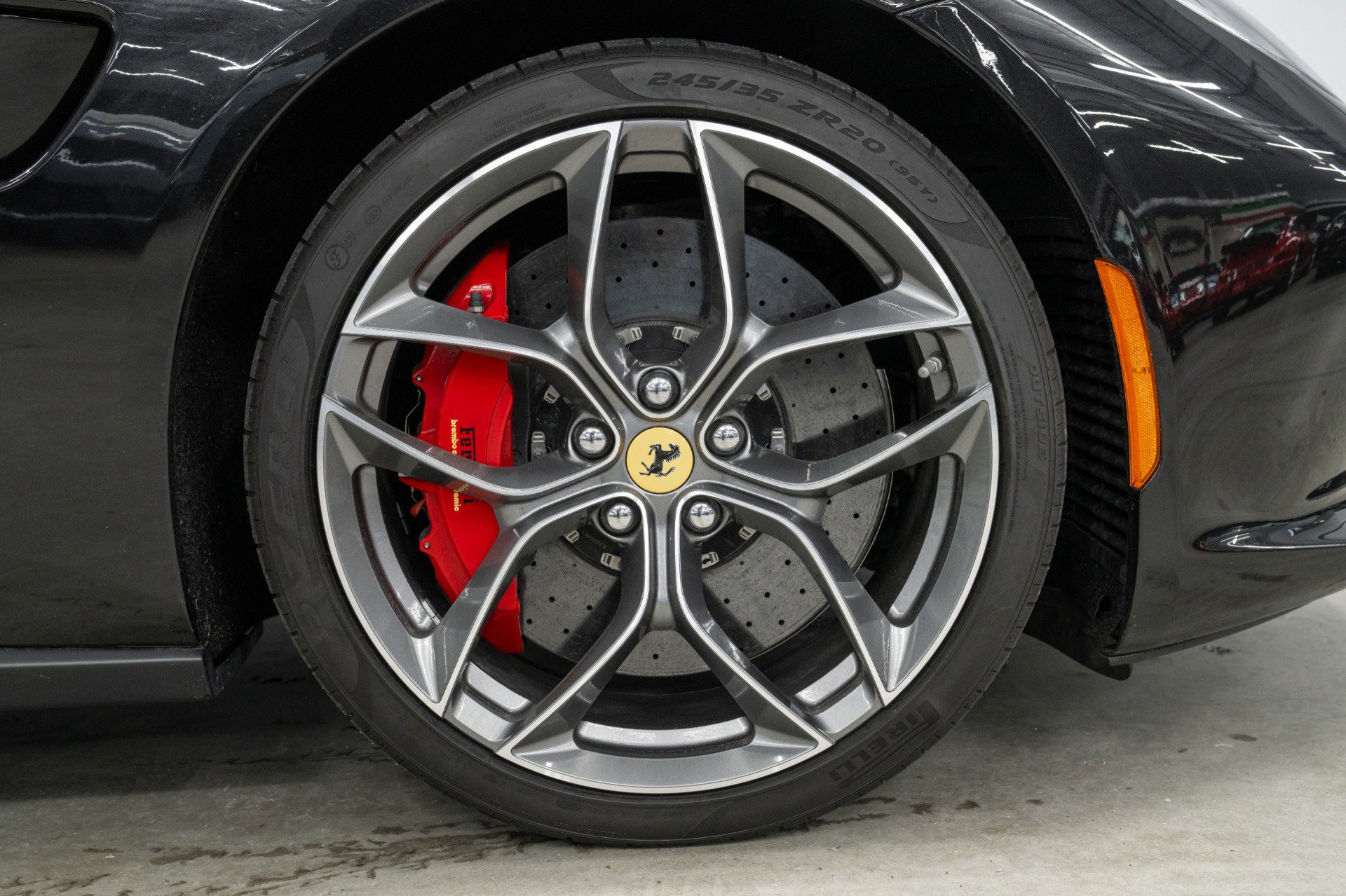 Used 2020 Ferrari GTC4Lusso T RWD image 41