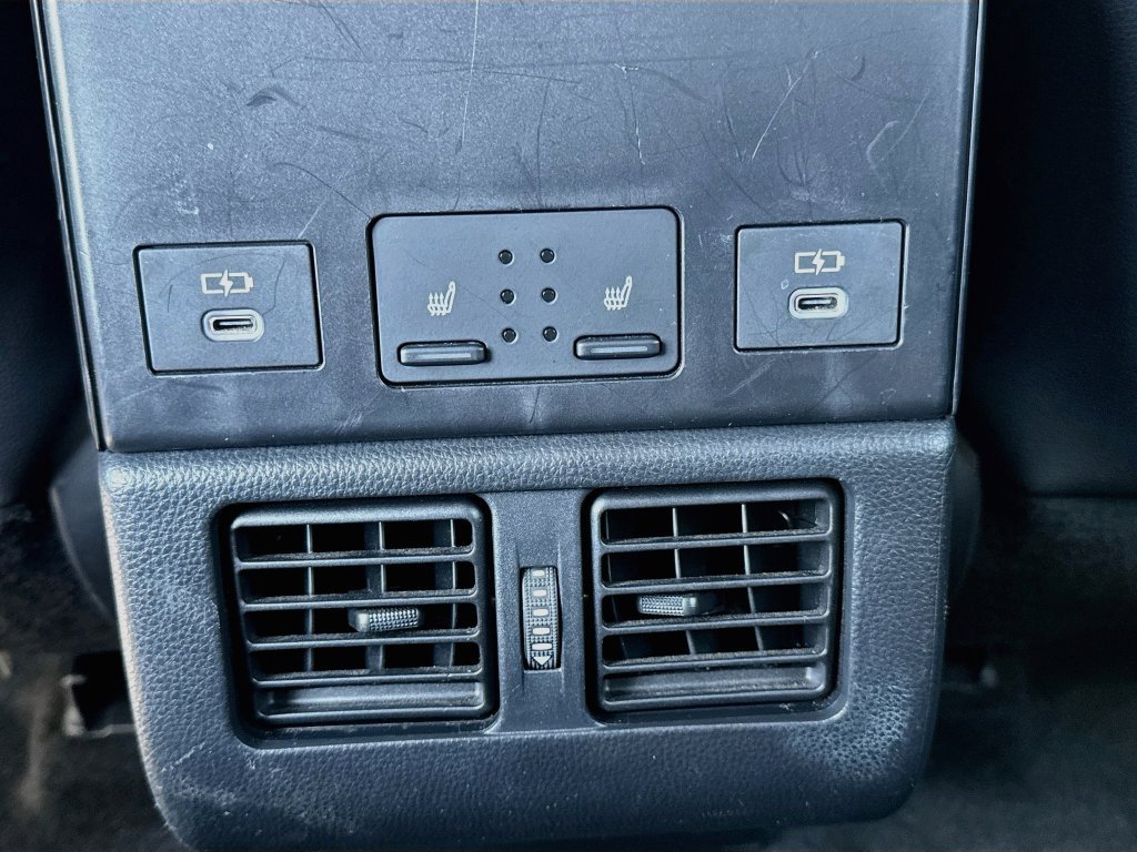 Certified 2023 Subaru Solterra AWD image 32