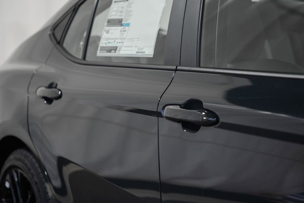 New 2026 Toyota Camry SE image 15