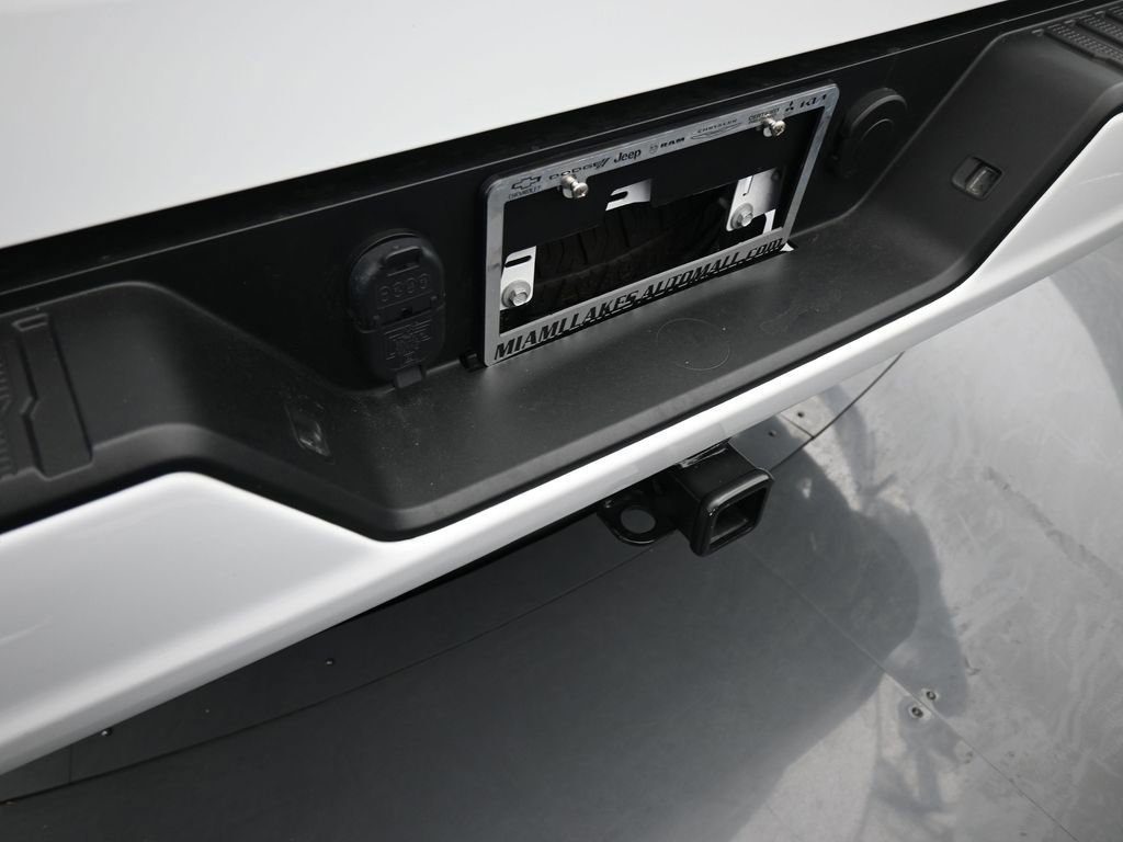 Used 2025 Chevrolet Silverado 1500 Custom image 41