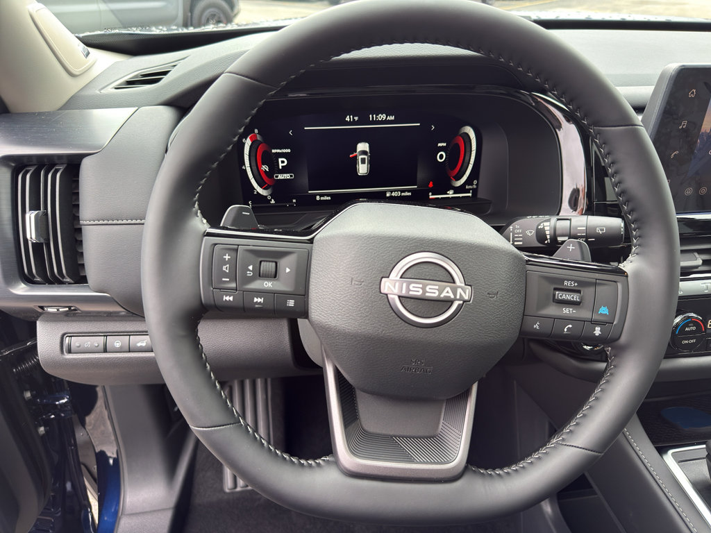 New 2026 Nissan Pathfinder SL image 16