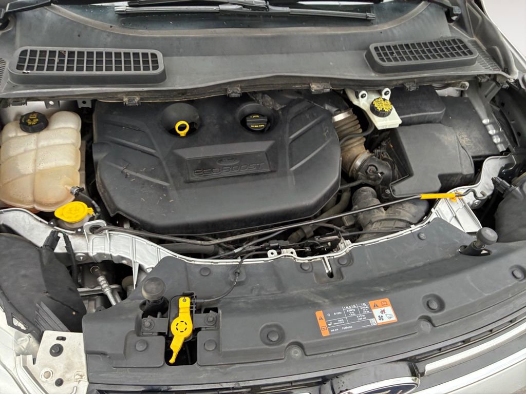 Used 2015 Ford Escape Titanium image 19