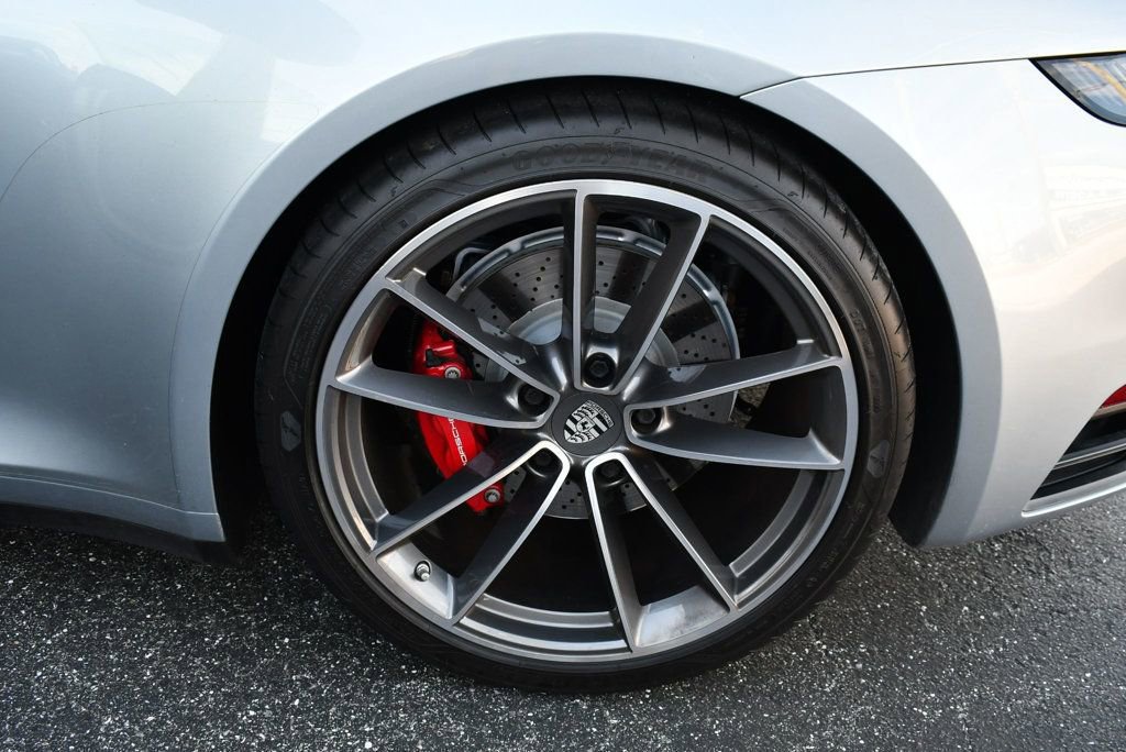 Used 2020 Porsche 911 Carrera S image 74