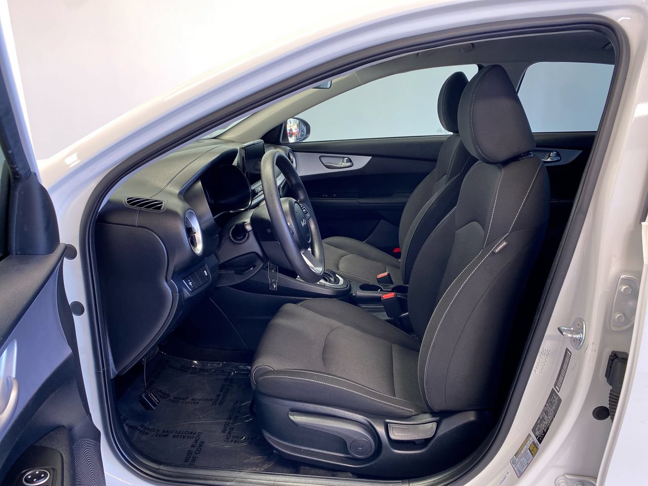 Certified 2024 Kia Forte LX FWD image 16