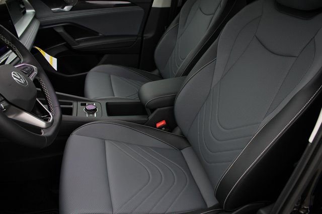 New 2026 Volkswagen Tiguan SE image 5