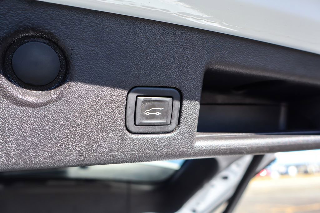 Used 2024 Chevrolet Equinox LT image 33