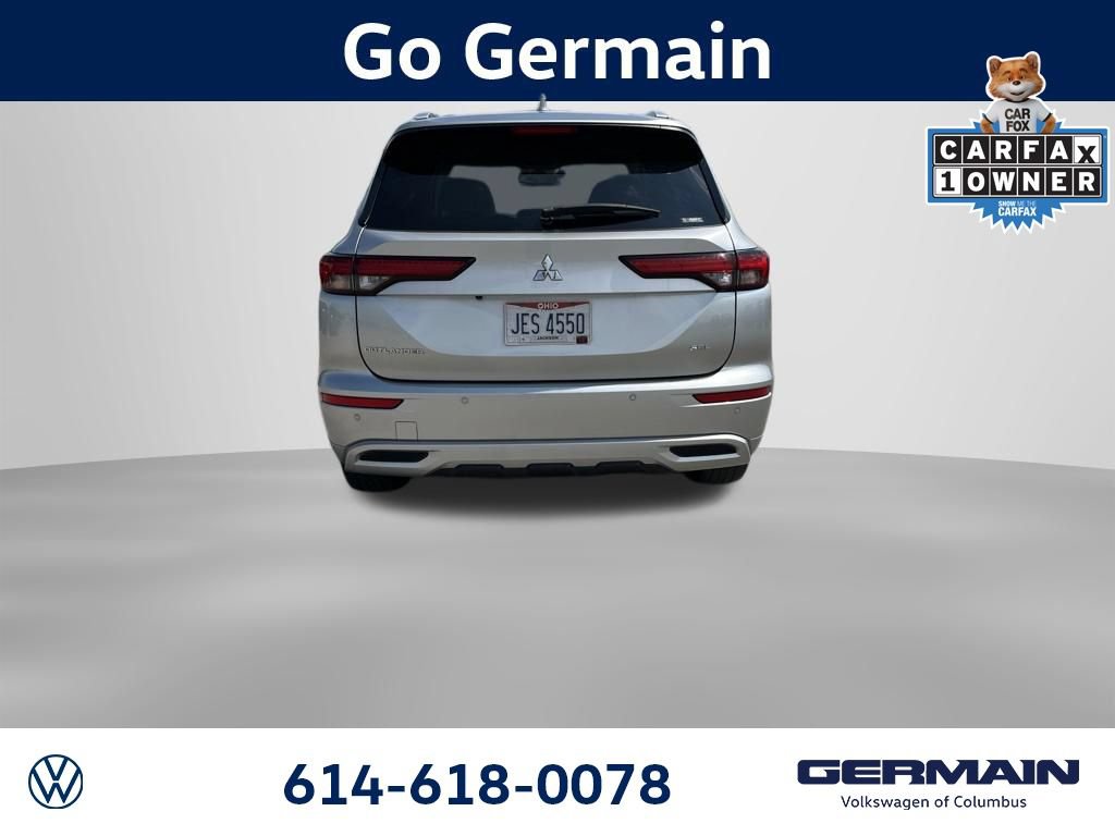 Used 2023 Mitsubishi Outlander SEL AWD/4WD image 5