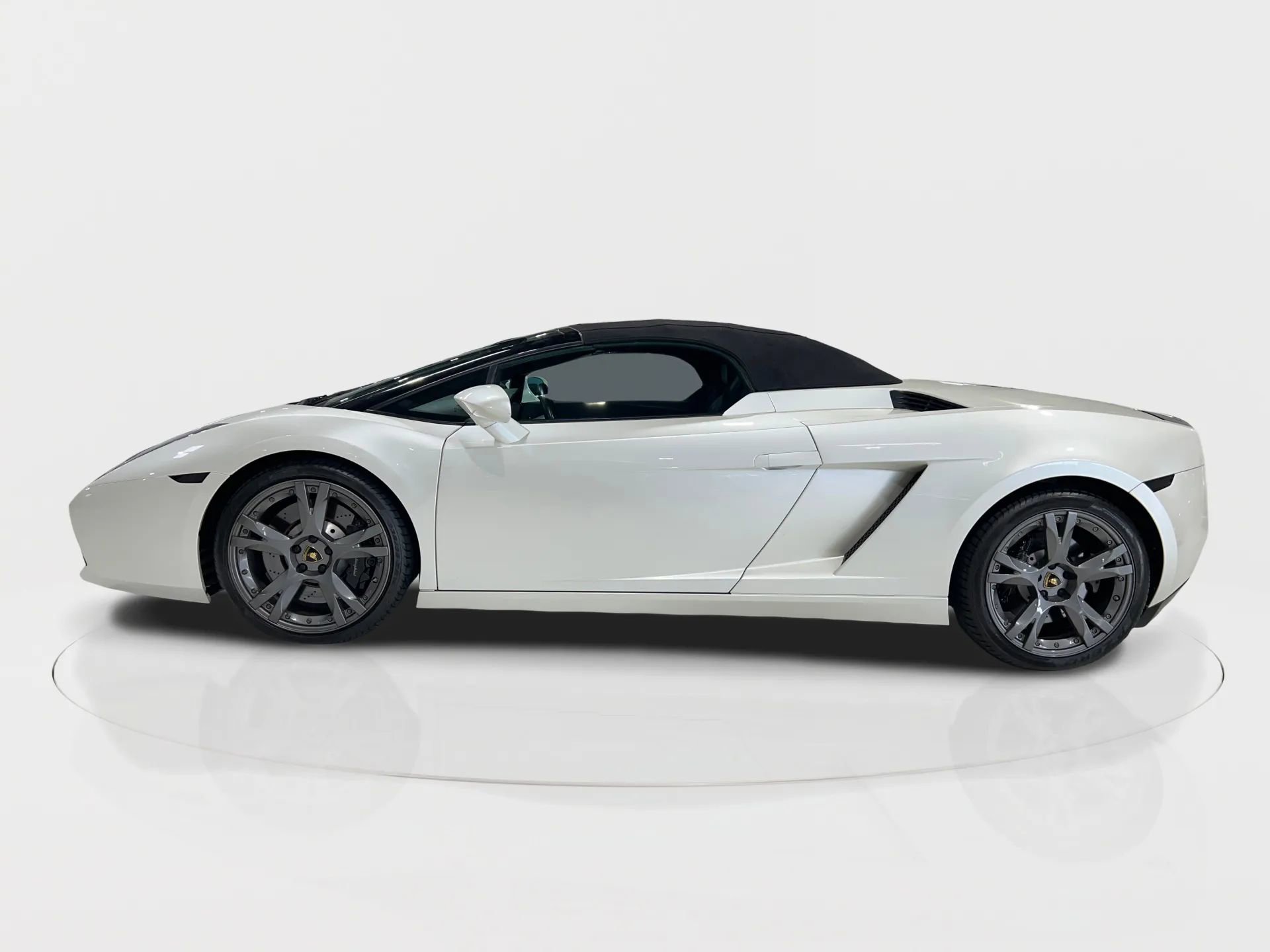 Used 2008 Lamborghini Gallardo Spyder image 3