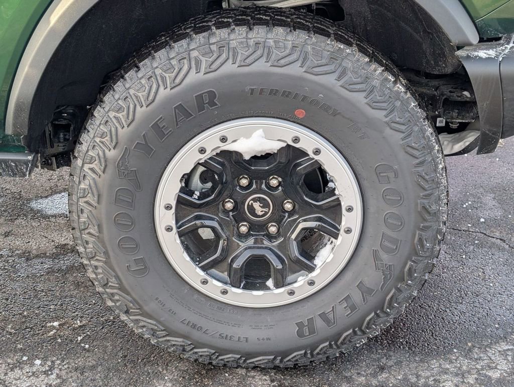 New 2025 Ford Bronco Badlands image 14