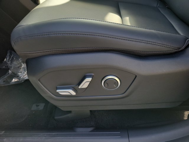 New 2026 Hyundai Santa Fe XRT AWD/4WD image 18
