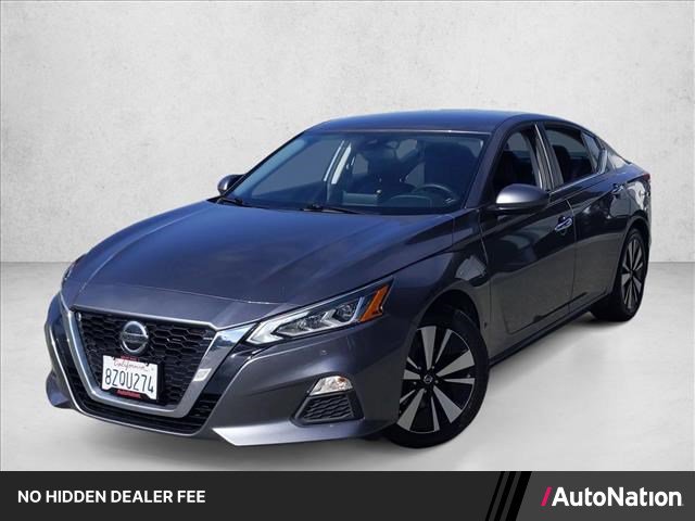Used 2022 Nissan Altima 2.5 SV