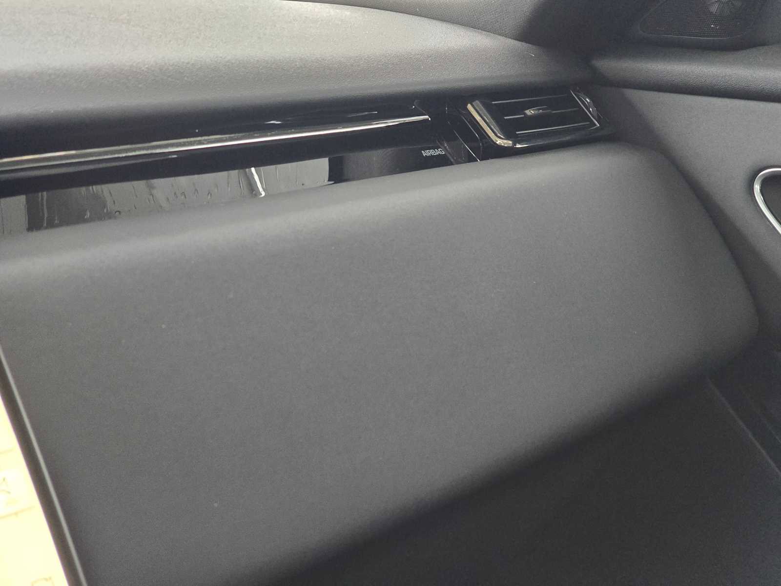 Used 2024 Land Rover Range Rover Velar Dynamic SE image 29