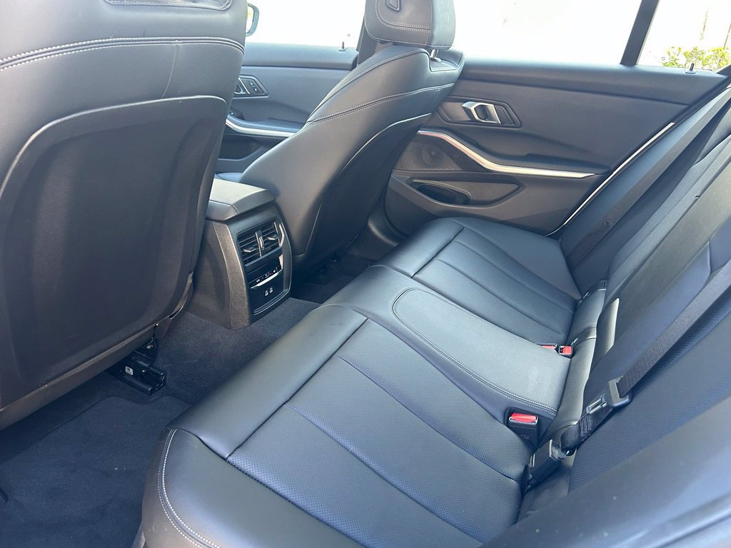 Used 2025 BMW 330i Sedan RWD image 41