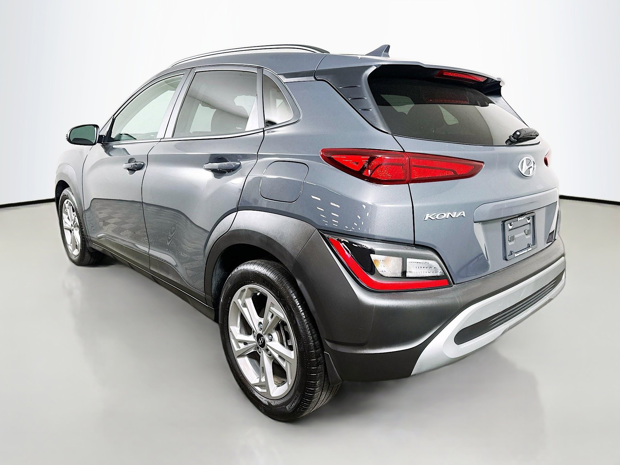 Certified 2023 Hyundai Kona SEL FWD image 5