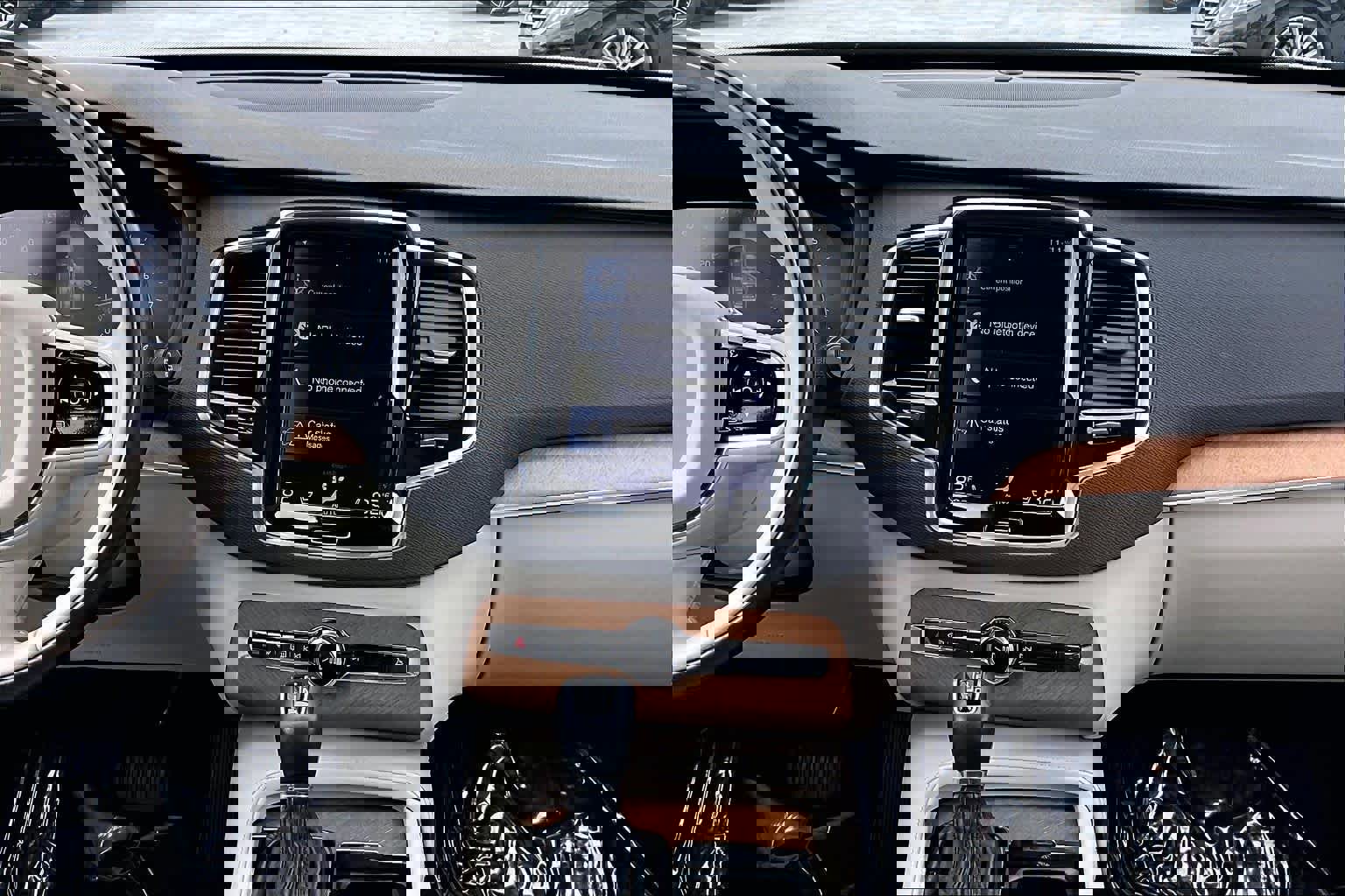 Used 2018 Volvo XC90 T6 Inscription w/ Convenience Package image 7