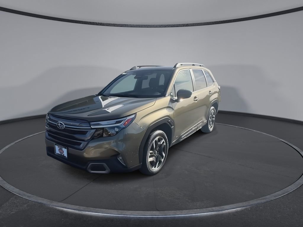 Used 2025 Subaru Forester Limited image 4