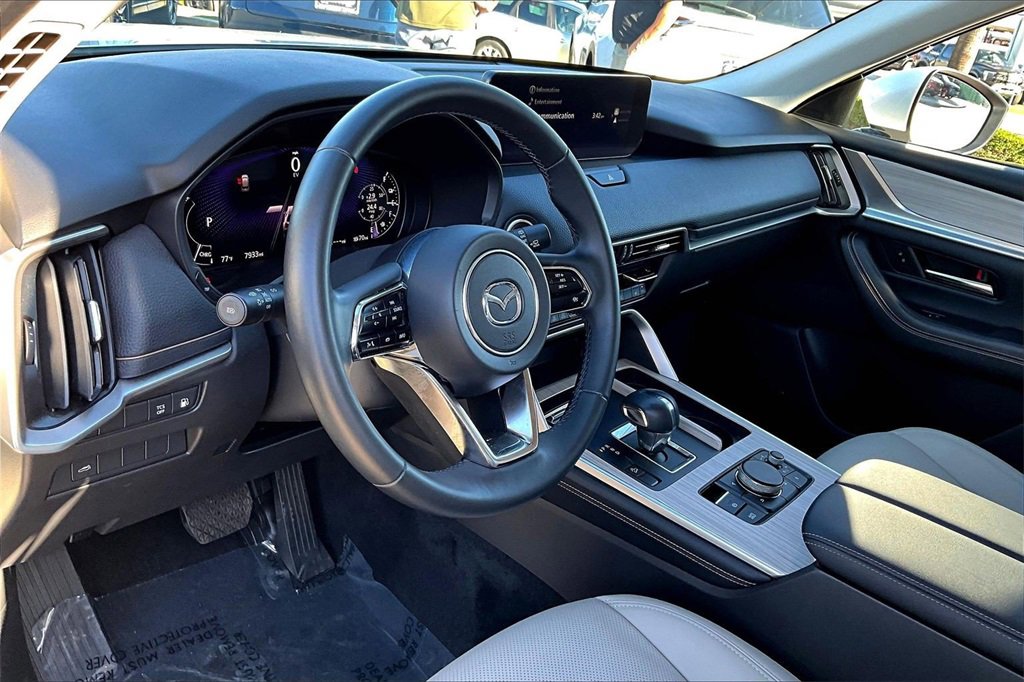 Certified 2024 MAZDA CX-90 Plug-In Hybrid w/ Preferred image 9