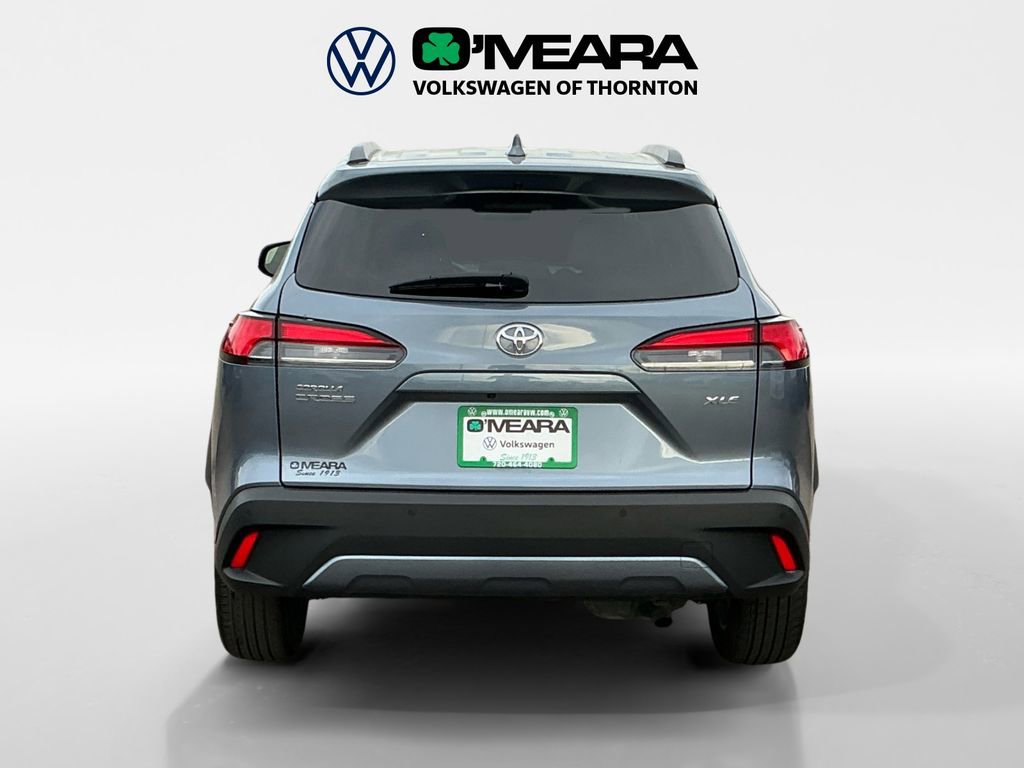 Used 2024 Toyota Corolla Cross XLE image 4